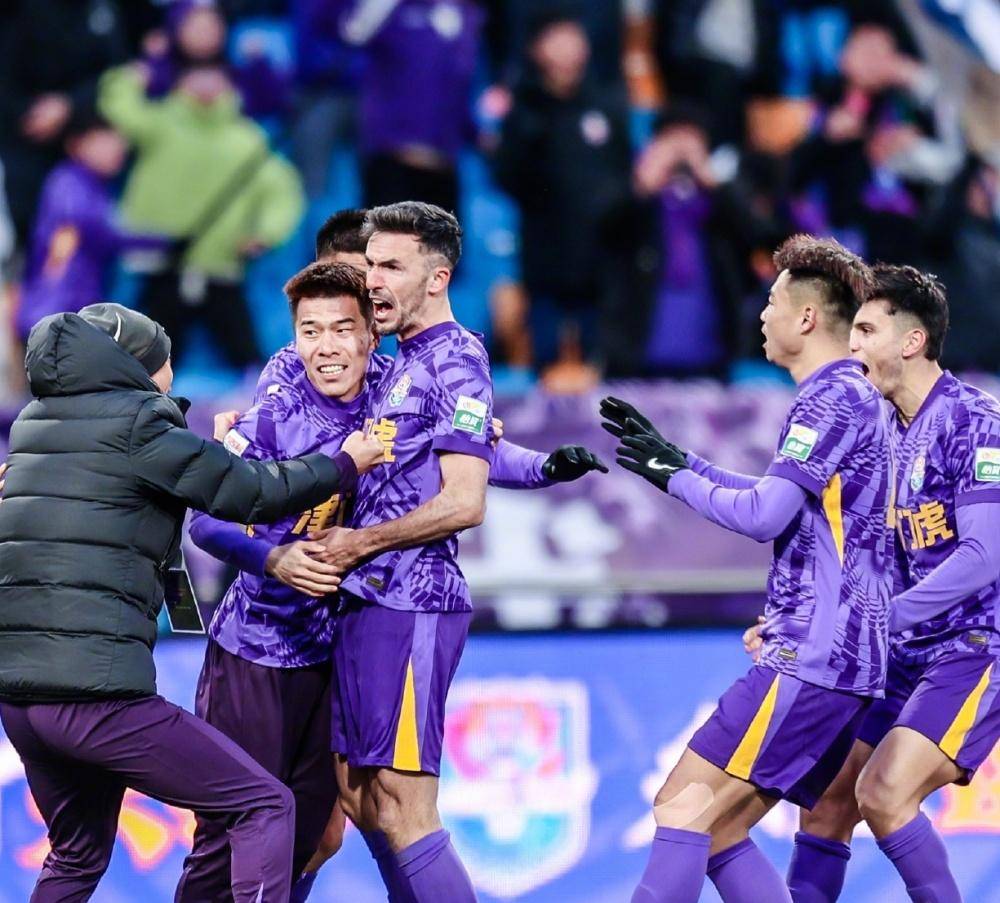 身体对抗早 身体对抗早