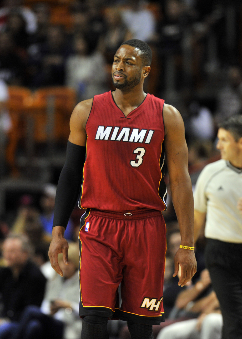 围绕3个核 围绕3个核